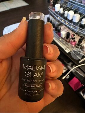 Madam Glam One Step Gel Polish - Black and Silver